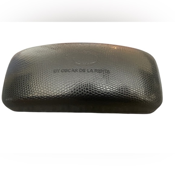 New Oscar De La Renta sunglasses case - Picture 1 of 4